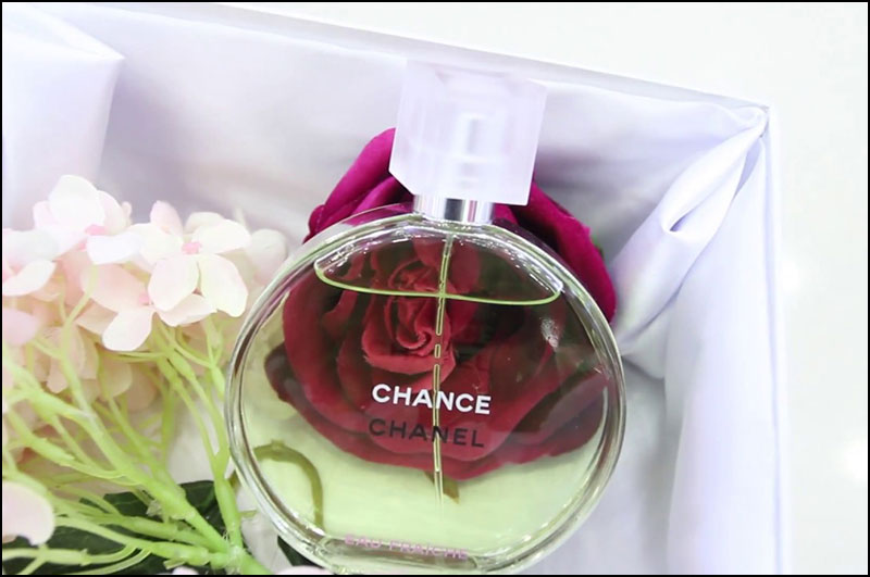 Nước hoa nữ Chanel Chance Eau Fraiche - 100ml hương hoa cỏ, hiện đại